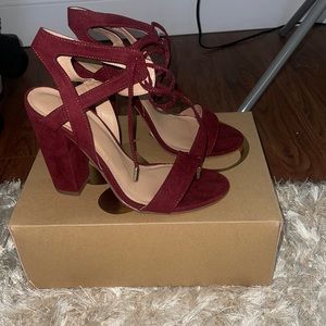 Burgundy Tie Up Heel